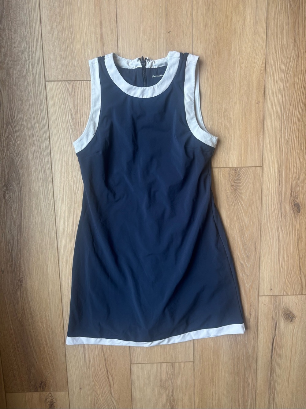 Abercrombie & Fitch Navy and White Sleeveless Shift Dress